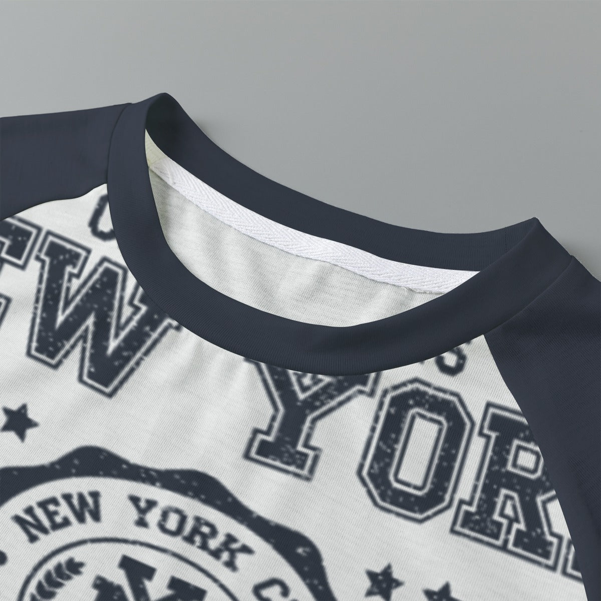 Eco-friendly  All-Over Print Women's cropped Raglan T-shirt With Short Sleeve