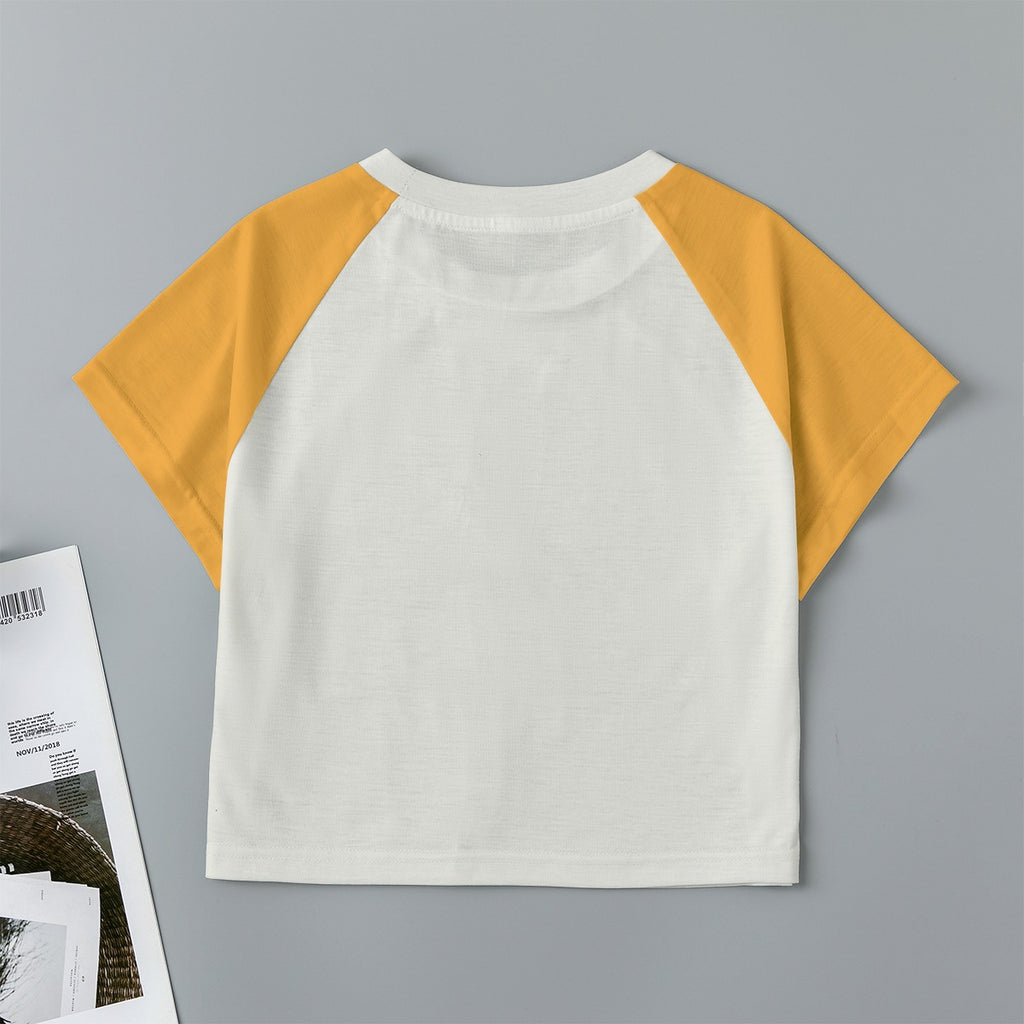 Grafica Women's Eco-friendly Walkies Print Women's cropped Raglan T-shirt With Short Sleeve
